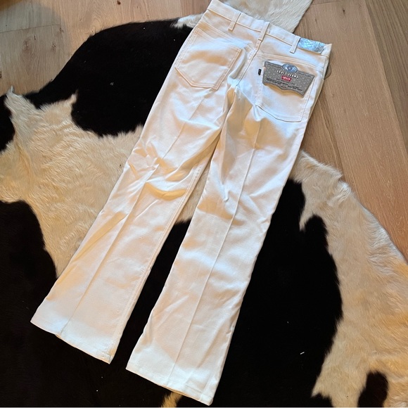 Vintage Levi’s Nuvo Flare Pants - Picture 6 of 9